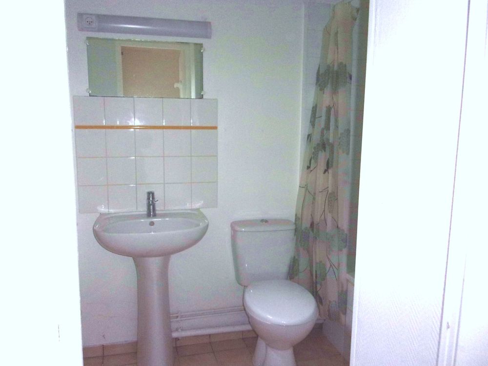 Location Appartement STUDIO à CHARS (95750) 480 CC Chars