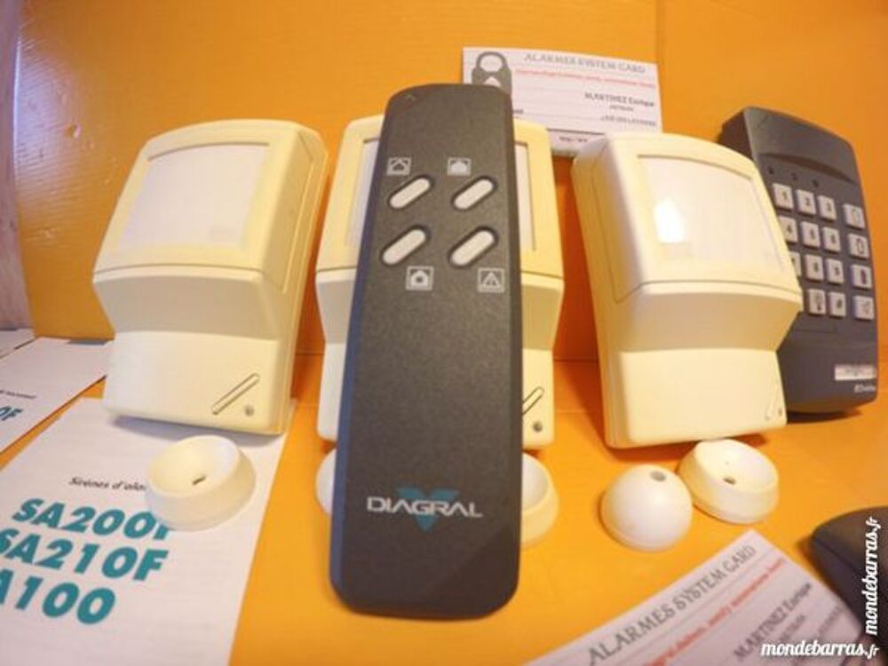 Diagral T&eacute;l&eacute;commande TC310 TBE Bricolage