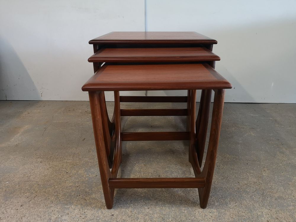 Tables gigognes G Plan Meubles