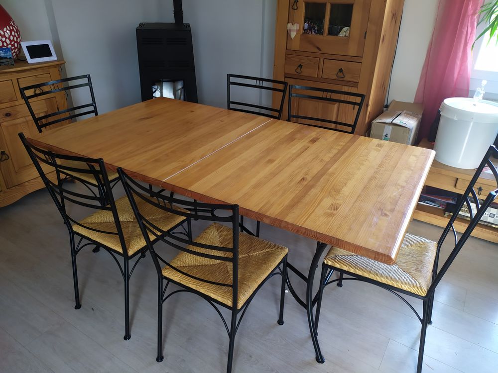 Table salle &agrave; manger bois &amp; fer forg&eacute; avec ses 6 chaises Meubles