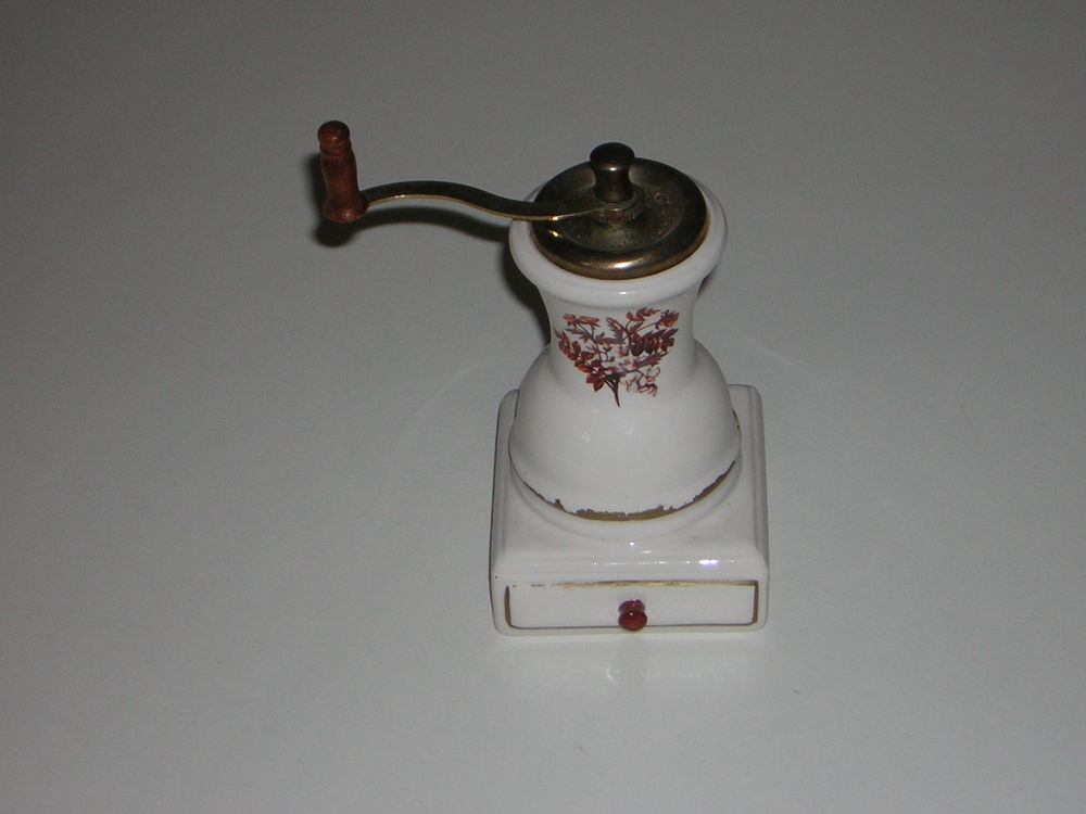 Lot de 3 Mini Moulins &agrave; Caf&eacute; 