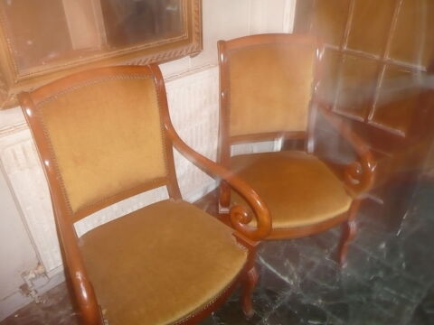 2 beaux fauteuil empire dorigine 150 Marseille 11 (13)