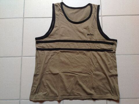 TEE SHIRT DÉBARDEUR KAKI JOHN BANER XL Envoi Possible
3 Trégunc (29)