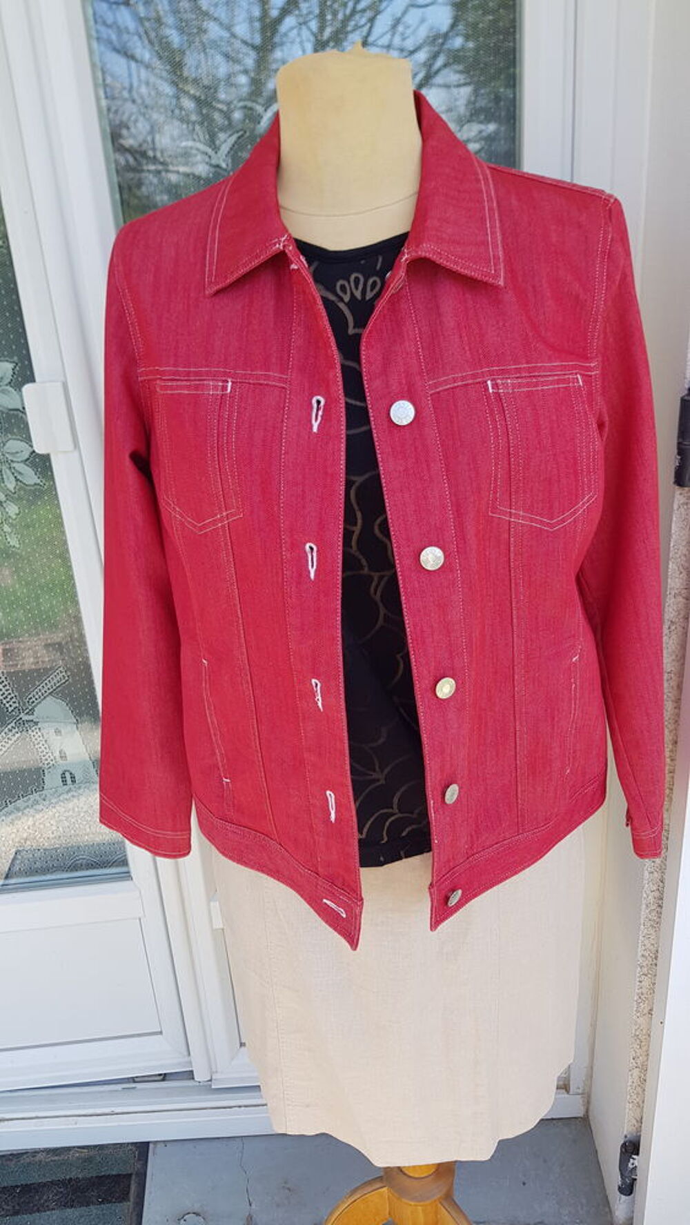 Ensemble pantacourt coton taille 40 (neuf) Vêtements