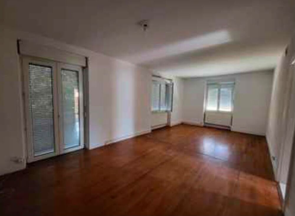 Location Appartement F5 libre situé à Morre 25660
840euros Morre