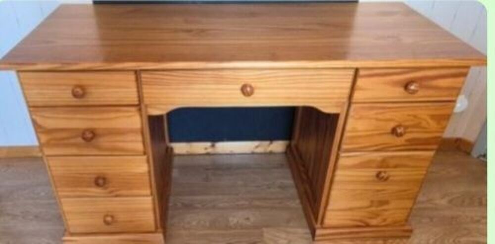 Bureau en bois massif avec chaise Meubles