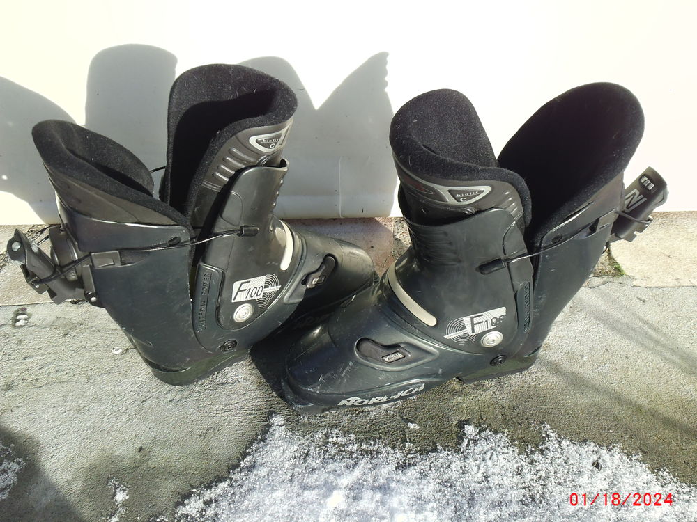 Chaussures de ski NORDICA F100 Sports