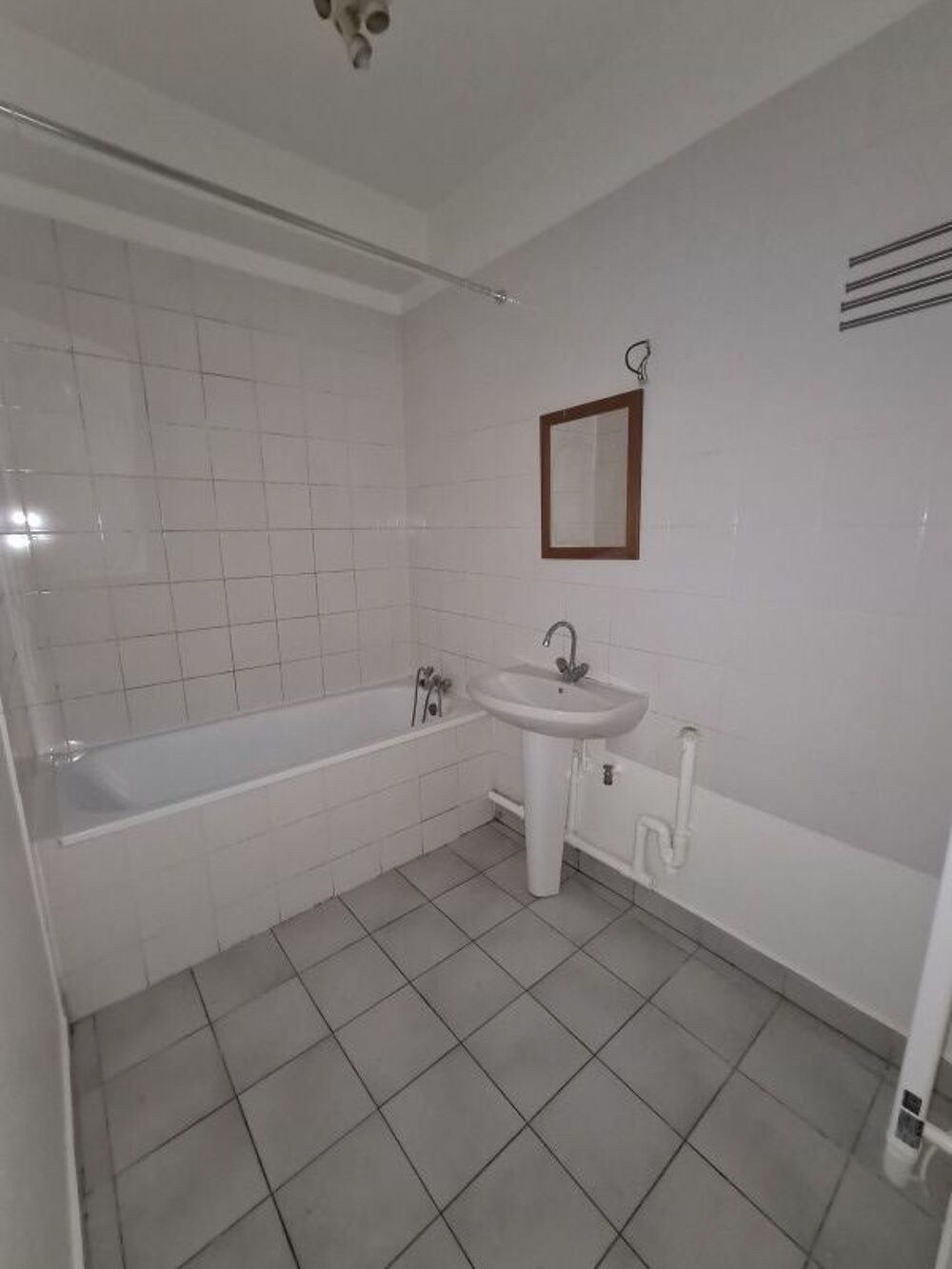 location Appartement - 4 pièce(s) - 73 m² Nancy (54000)