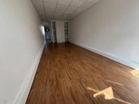   Local à louer 60 m² - LA ROCHELLE 