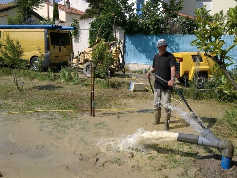Forage pr&ecirc;t a pomper 0 66000 Perpignan