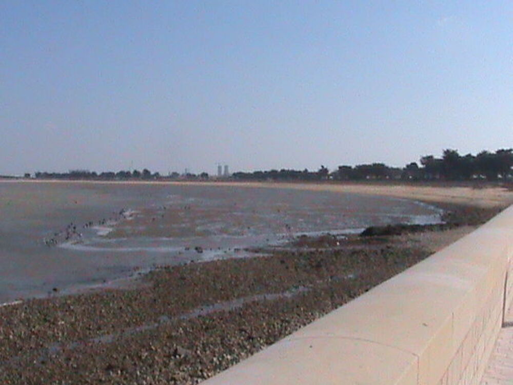 Location Appartement Ile de Ré, RARE, bord de mer, site classé, appartement F3rdc Rivedoux-plage