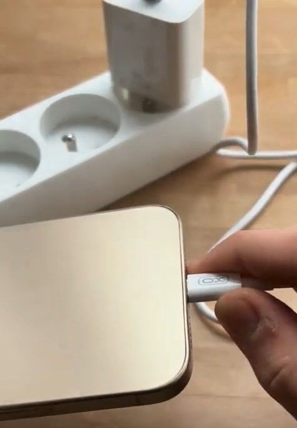 Chargeur pour smartphone Téléphones et tablettes