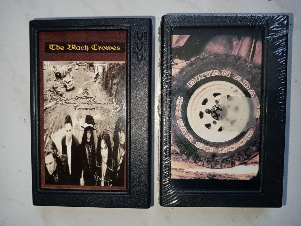 Digital Compactes Cassettes CD et vinyles