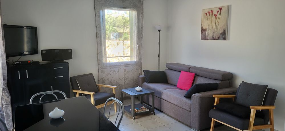   APPARTEMENT T2 ILE ROUSSE Corse, L'le-Rousse (20220)