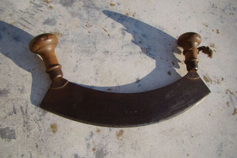 Ancien hachoir manuel estampill� 20 Gargenville (78)