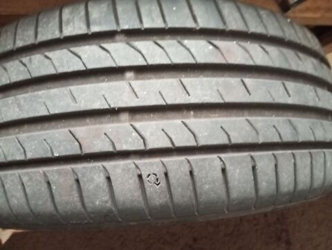 Pi&egrave;ces et &eacute;quipements Voiture Pi&egrave;ces et &eacute;quipements Voiture  occasion Mont&eacute;limar 26200