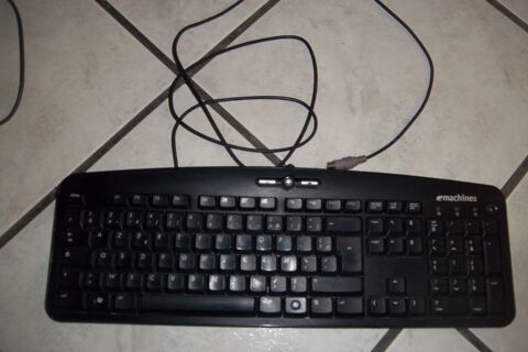 Clavier emachines KB0705 5 Colombier-Fontaine (25)