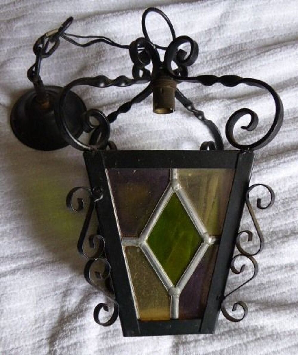 ancienne lanterne en vitrail Dcoration