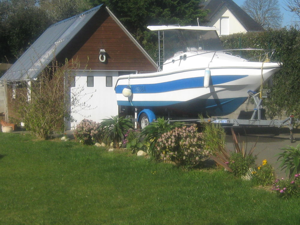 BATEAU HORS BORD Sports