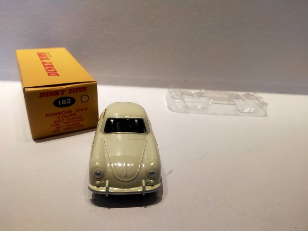DINKY TOYS Atlas Porsche 356 A coup&eacute;
