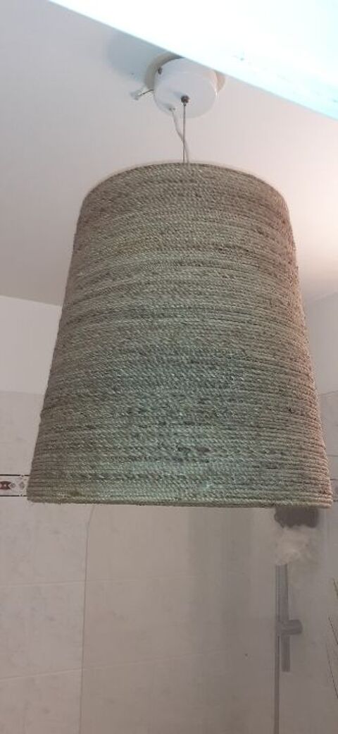  Grand Luminaire  suspension  �tat neuf  � cordes 70 Viry-Ch�tillon (91)