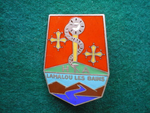 Insigne de Santé - H.T.A. Hôpital Thermal Lamalou. 15 Caen (14)