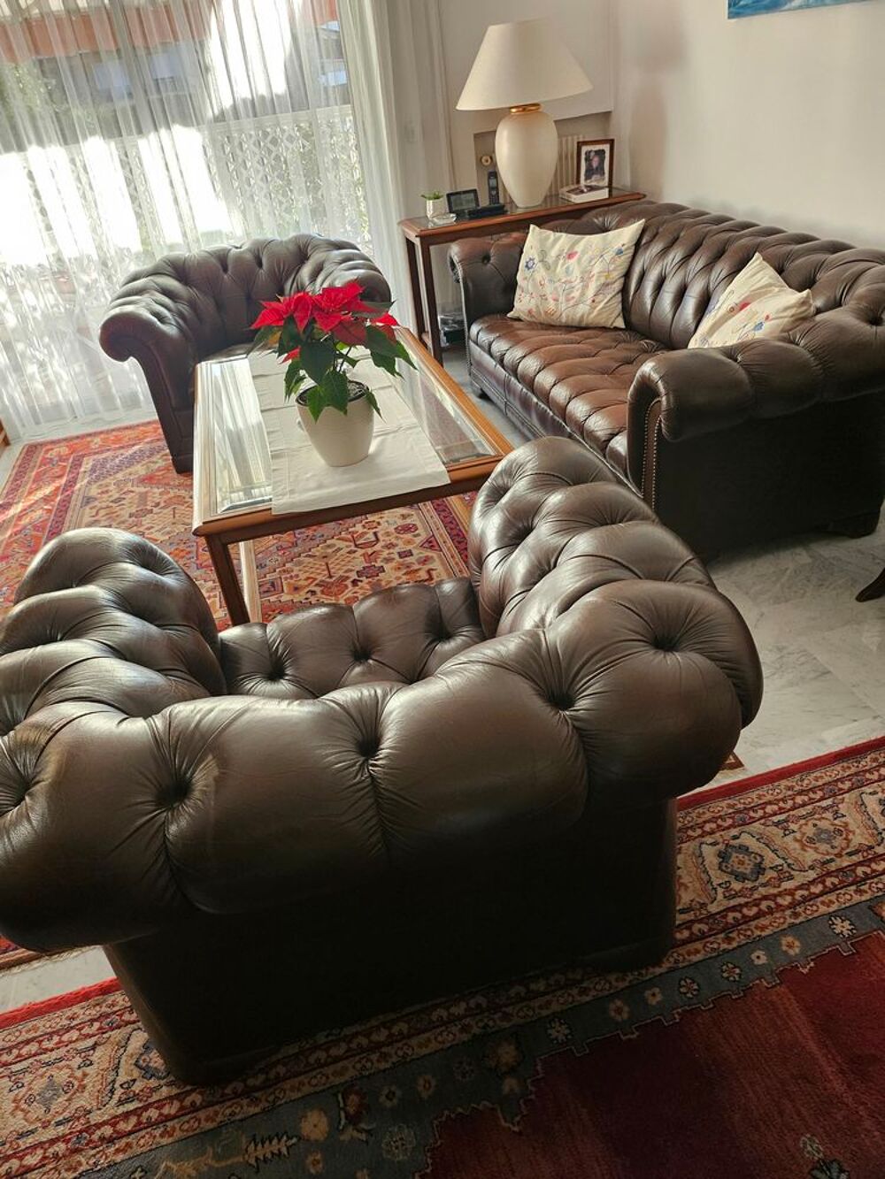 CANAP&Eacute; &amp; 2 FAUTEUILS CHESTERFIELD Meubles