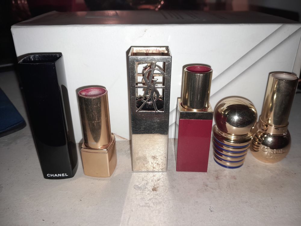 Tubes rouges a l&egrave;vres collection 