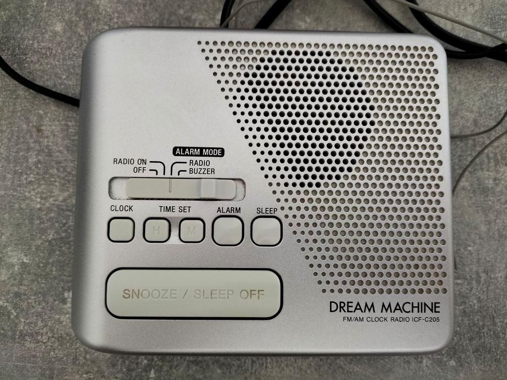 Radio r&eacute;veil marque Sony Audio et hifi