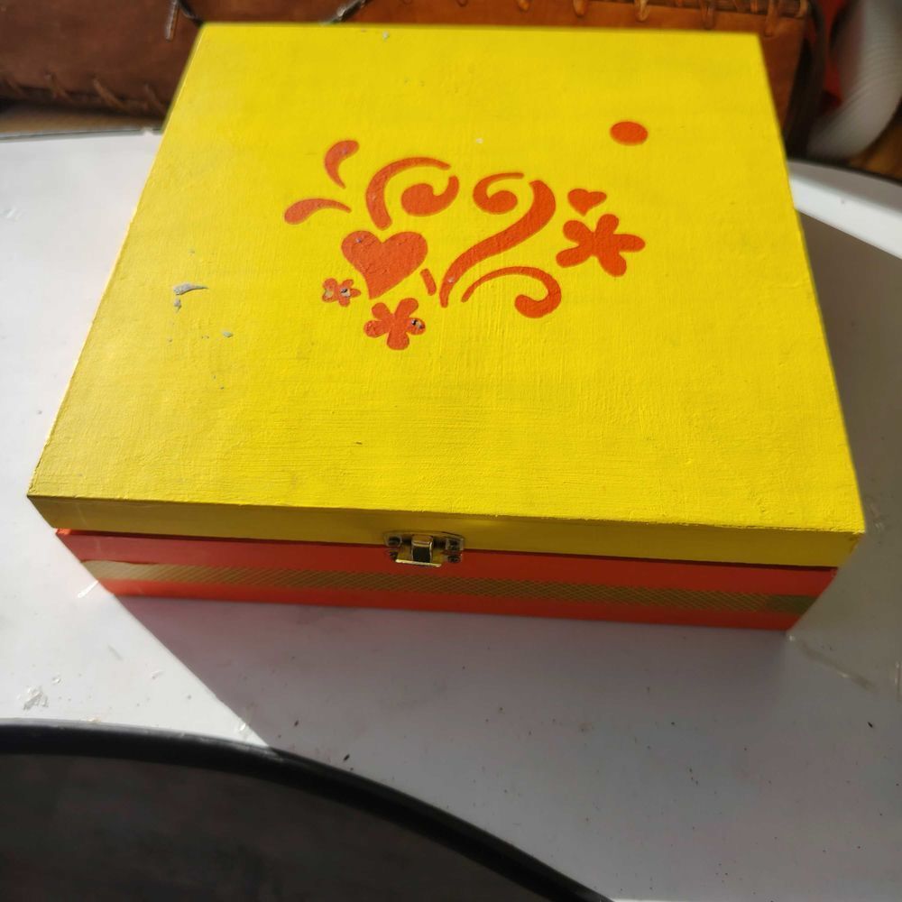 COFFRET DE DIFFERENTS THE Décoration