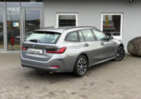 S&eacute;rie 3 Touring 320e 204 ch BVA8 Lounge (9 CV) 2022 occasion 59000 Lille