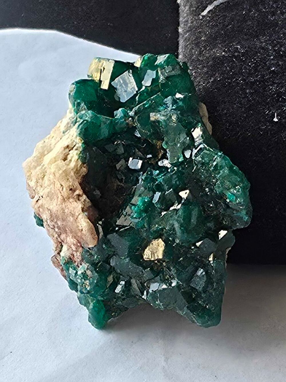Min&eacute;ral Dioptase Cristaux Emeraude-Collection Congo 