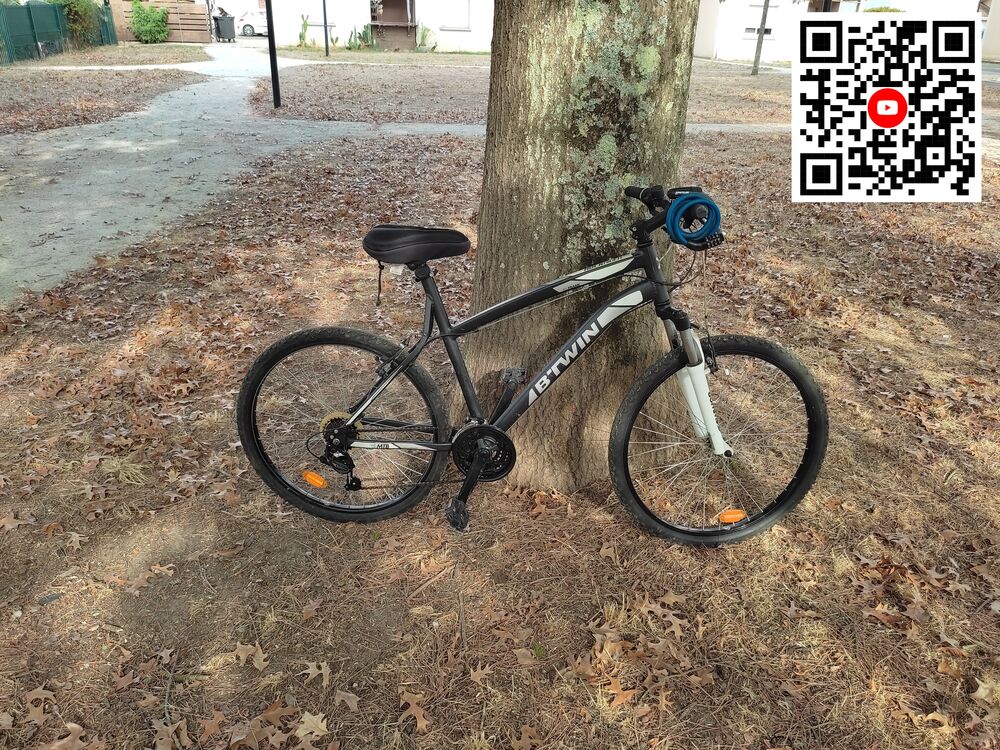 VTT ROCKRIDER 340 + Cordon de s&eacute;curit&eacute;/Sonnette/Lampe noctur Vélos