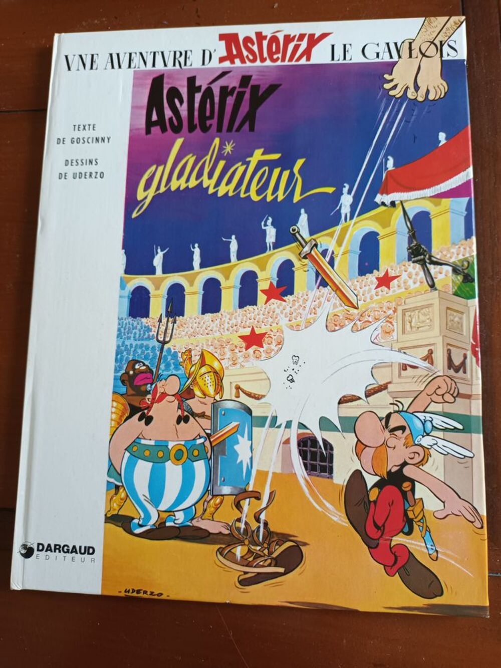 Album Ast&eacute;rix Gladiateur Livres et BD