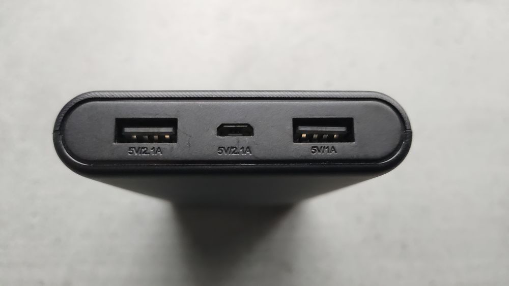 Power Bank (Batterie Externe) - Design &amp; Compact.
Matériel informatique