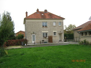  Appartement à louer 4 pièces 80 m²