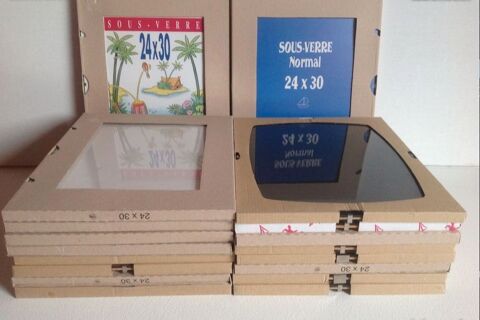 20 SOUS-VERRES DE 24 X 30 cm ÉTAT NEUF Envoi Possible
30 Trégunc (29)