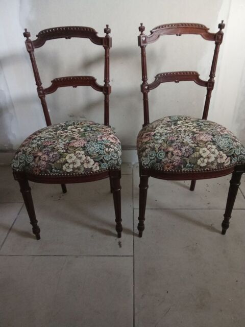 Chaises Clermont (60)