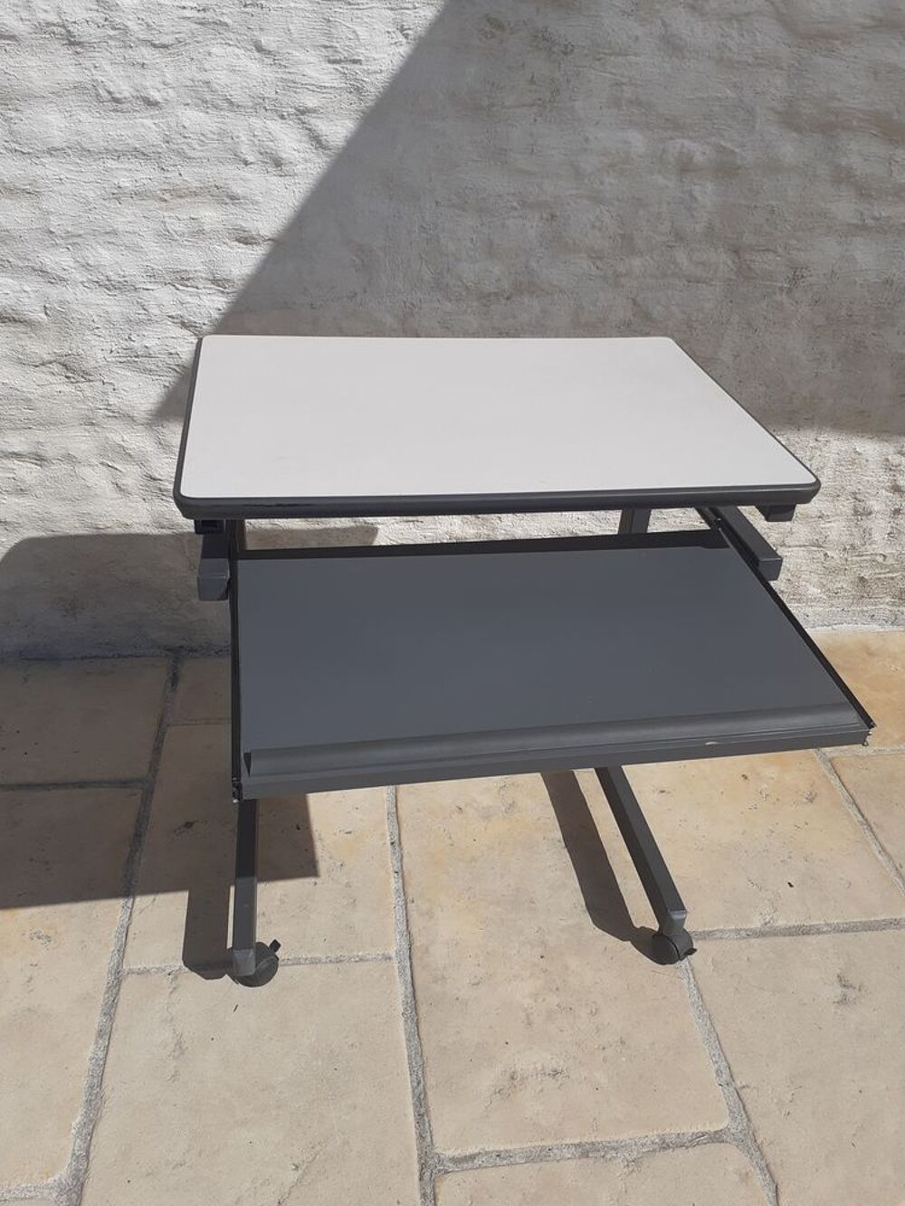 Bureau ordinateur Matériel informatique