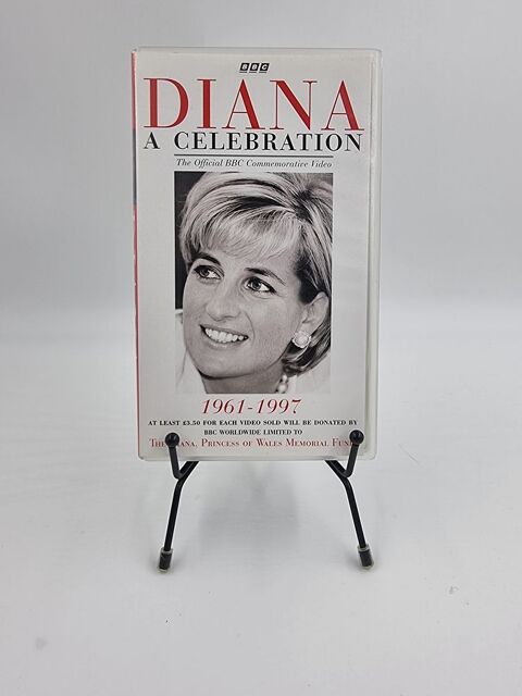 Film VHS Diana : A Celebration (1961-1997) en boite 2 Vulbens (74)