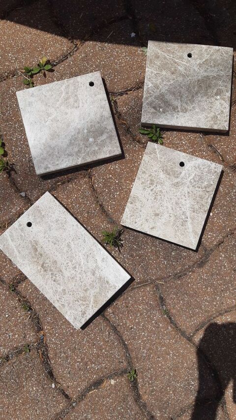 4 plaques de marbre perc�es 28 Brignais (69)
