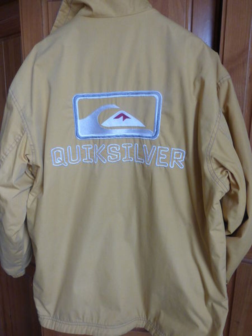 MANTEAU QUIKSILVER gar&ccedil;on(taille S) Vtements