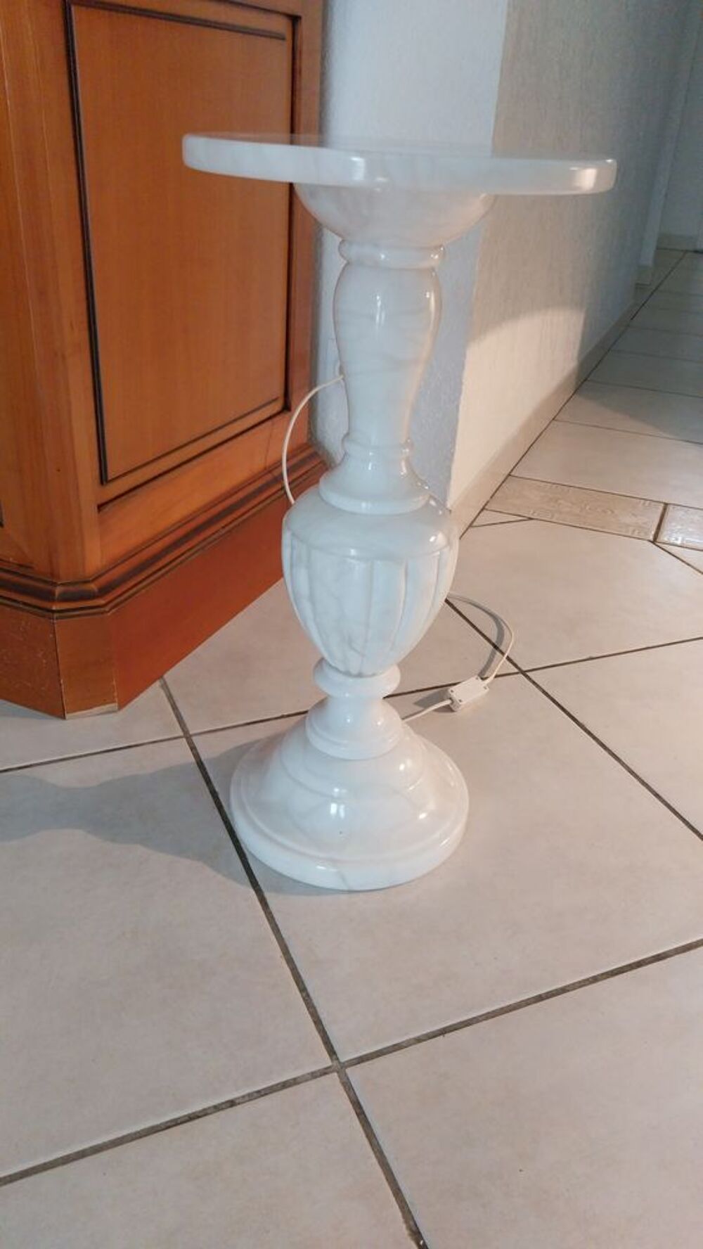 SELLETTE ALBATRE peu faire lampe
Meubles