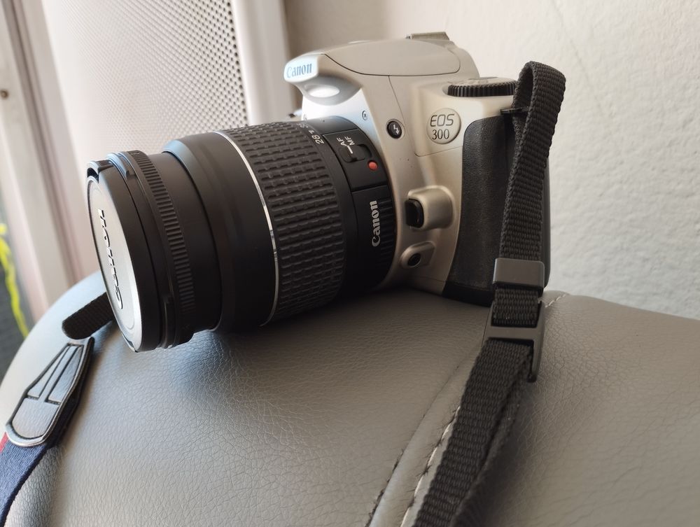 Appareil photo argentique Canon Photos/Video/TV