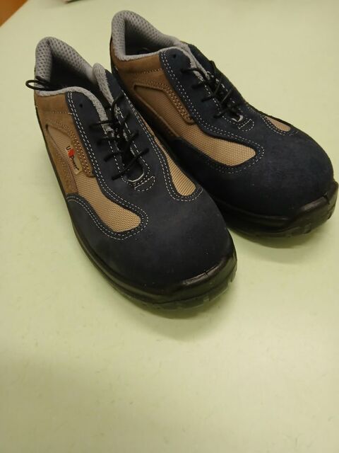 chaussure de s�curit� 0 Louvign�-du-D�sert (35)