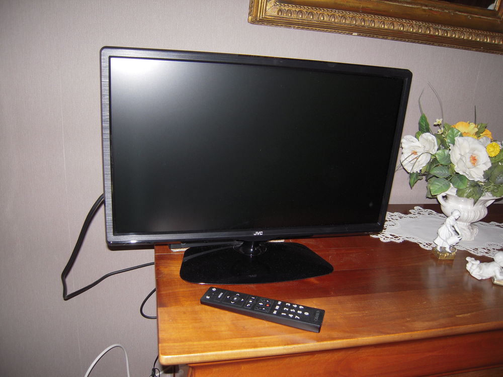 TELEVISEUR JVC Photos/Video/TV