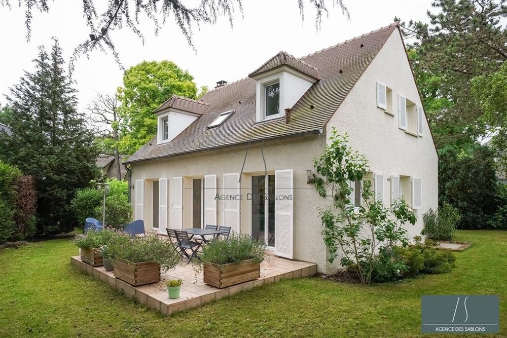 � vendre  Maison Le V�sinet (78110)