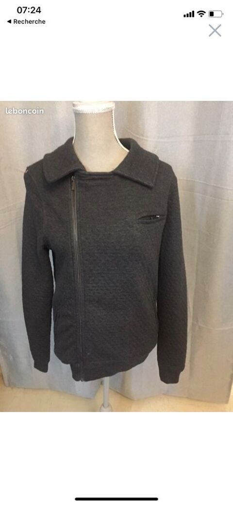 gilet celio taille 36/38 + autre 10 Nancy (54)