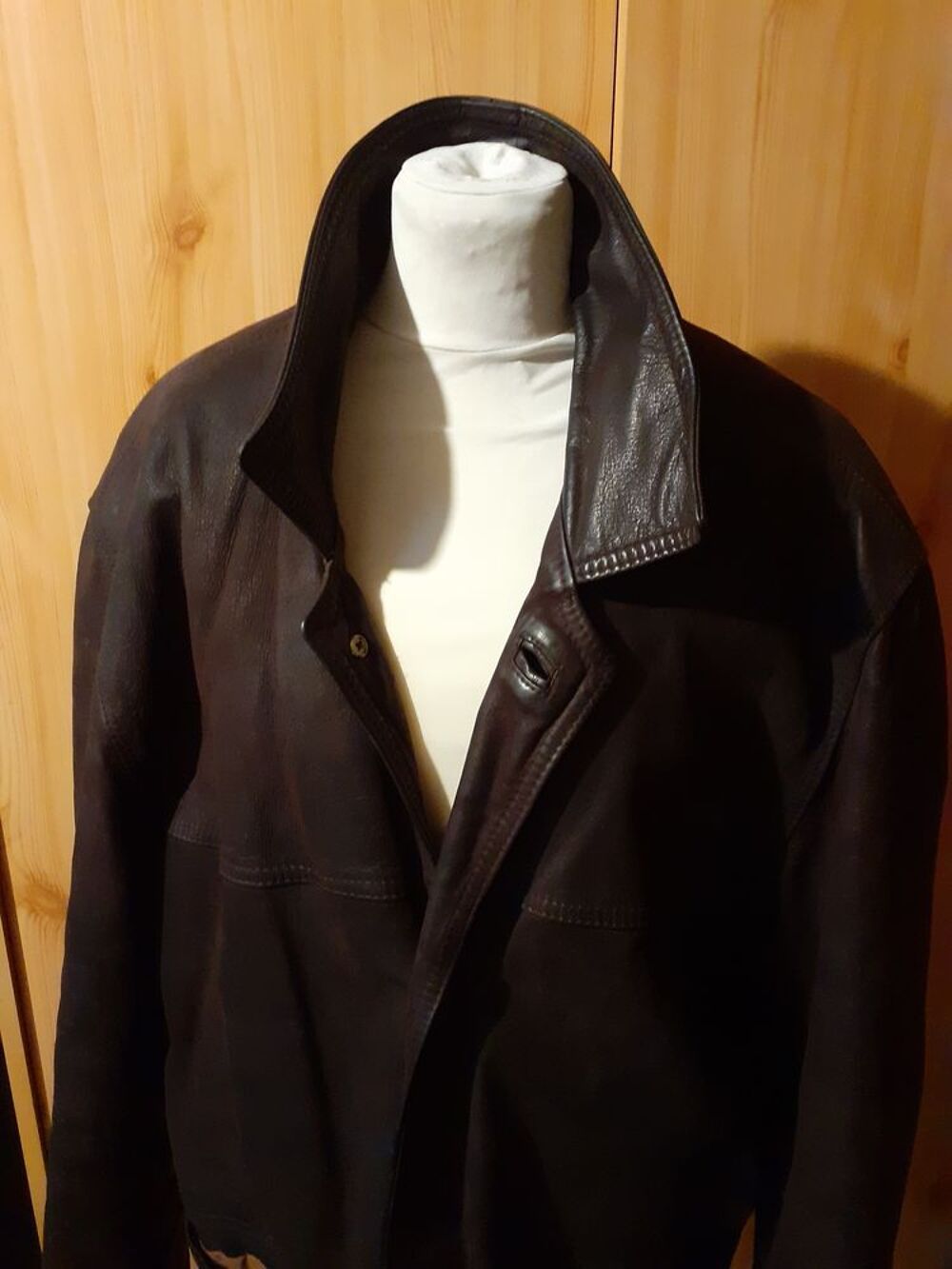 Veste homme en cuir v&eacute;ritable V�tements