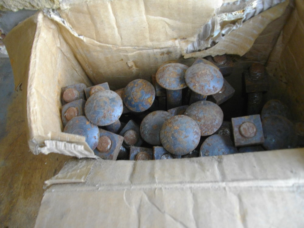 60 BOULONS DE CHARPENTIER M 14 quantit&eacute; 60 Long 20cm NEUF Bricolage